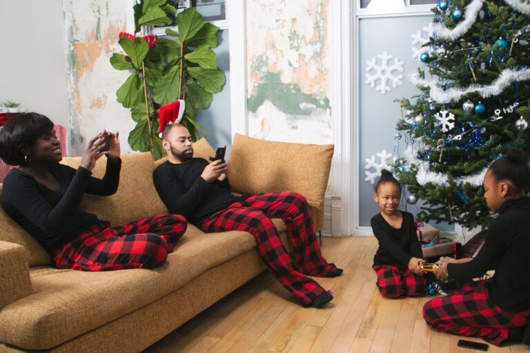 To gather or not to gather? How to better promote staying safe during the holidays