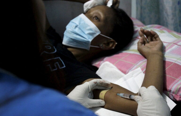 Could your birth control increase your risk of HIV? Science finally has an answer