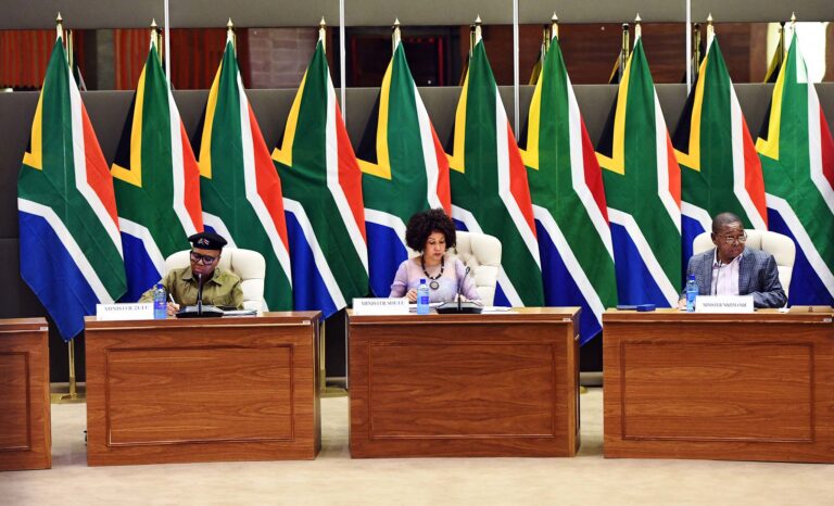 [ICYMI] New lockdown laws: Informal food traders will open, COVID-19 close contacts traced with cellphones