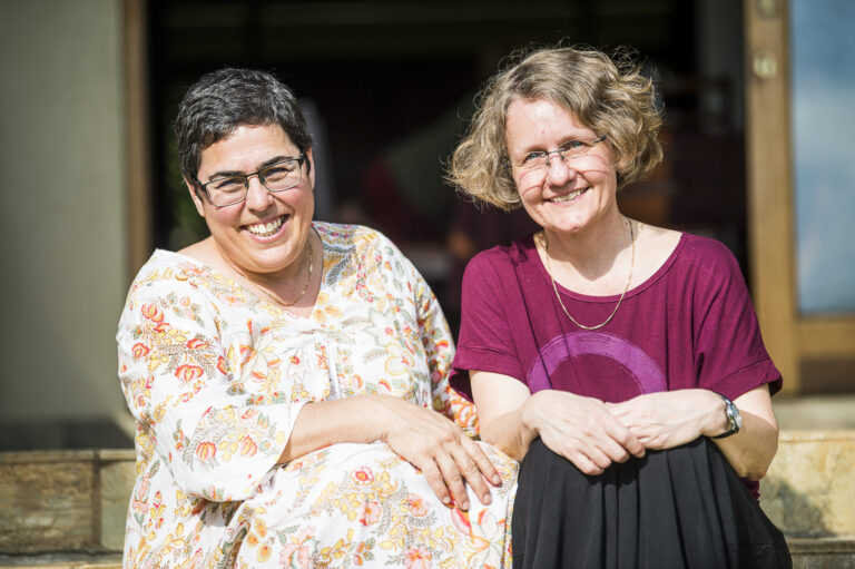 A mezuzah, a Christmas wreath & rooibos with milk: Get to know this NICD couple at home