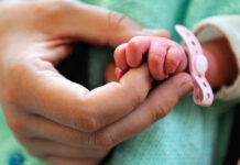 When the tiniest hearts break: Behind SA’s shortage of paediatric heart surgeons There are fewer than 10 paediatric heart surgeons in South Africa's public health sector - forcing tiny patients to wait months for surgery.