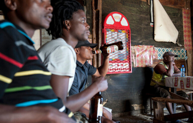 Women who drink alcohol more at risk of getting HIV