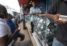 Mobile tech: A malaria-fighting secret weapon for Africa? Mobile tech: A malaria-fighting secret weapon for Africa?