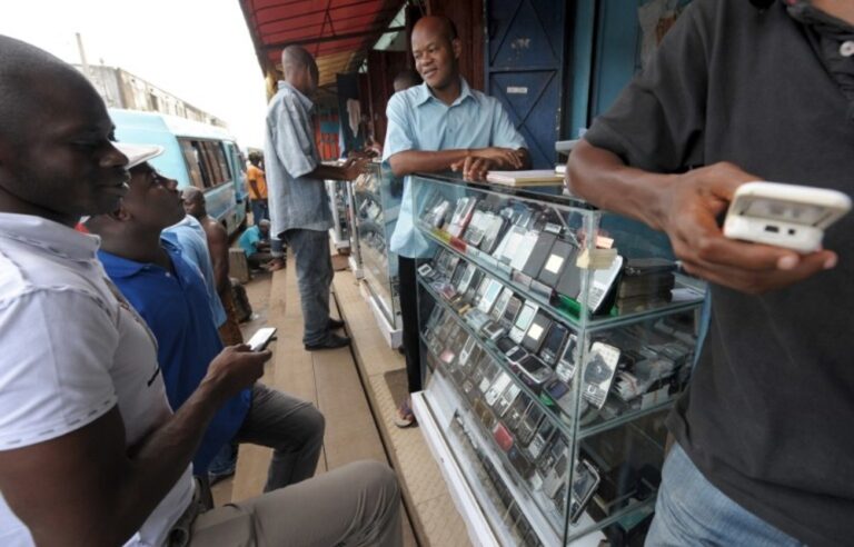 Mobile tech: A malaria-fighting secret weapon for Africa?