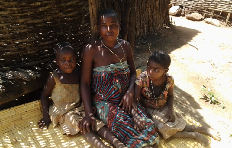 Malawi drought: “I’m pregnant, but I’ve got nothing to eat.”