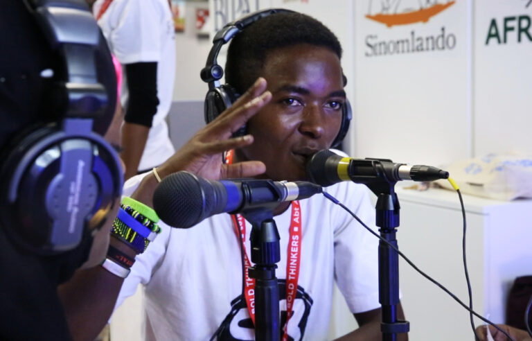 #AIDS2016: Pop-up radio booth gives voice to youth from across Africa