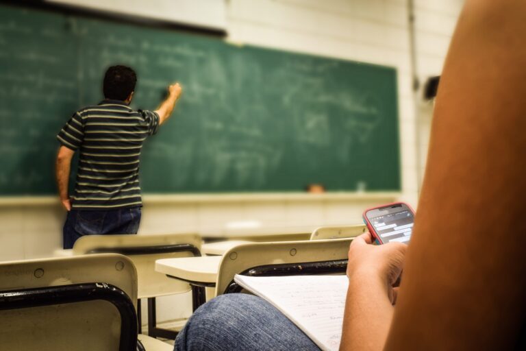 Love, sexts & the law: How good sex ed can protect your kids