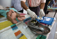 Cut and mistrust Traditional leaders are resisting plans to introduce medical circumcision.