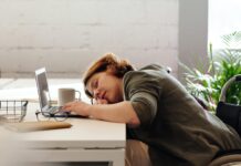 South Africa’s coronavirus lockdown has us doing less — so why do we feel so tired? woman tired file photo