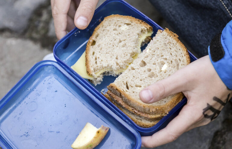 How to pack the best lunch for your kids in five easy steps