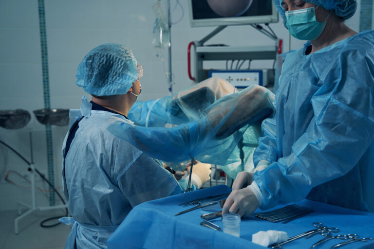 5 steps, fast: This plastic sheet and pouch can stop thousands of women from dying after giving birth