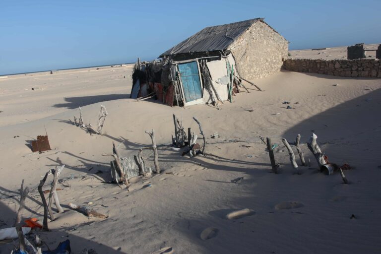 Seaside towns swallowed by sand: Somalians battle with climate change
