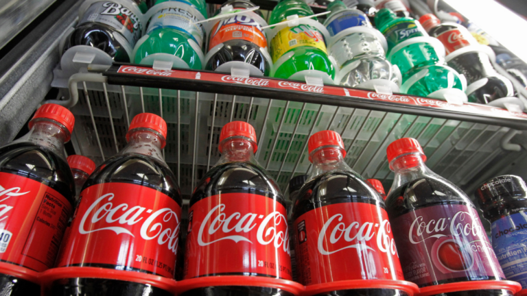 Our advertising regulator is funded by the food and beverage industry. Should it be allowed to block ads on sugar’s health risks?